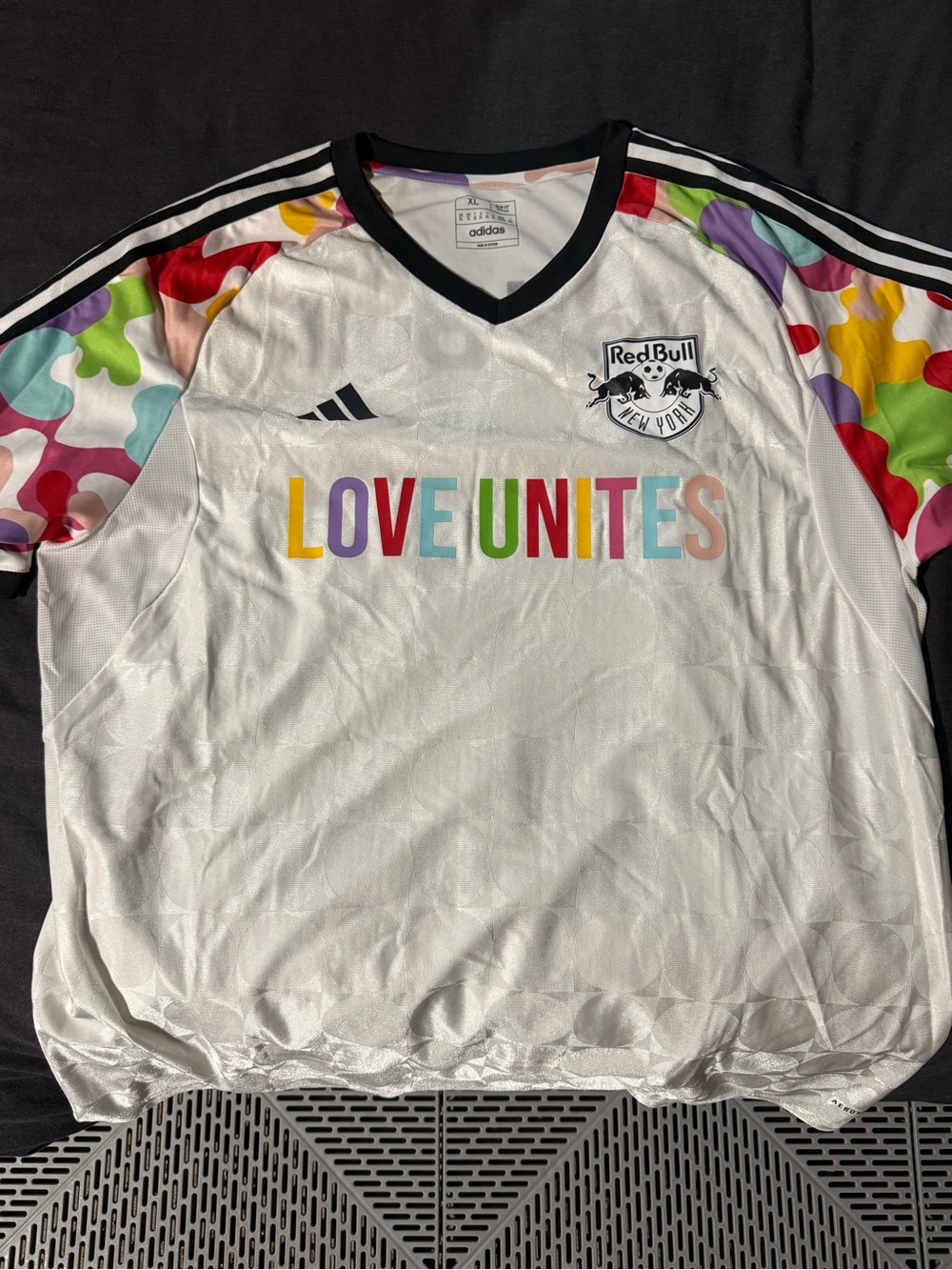 Adidas Men’s New York Red Bulls Pre-Match Pride ‘Love Unites’ Kit